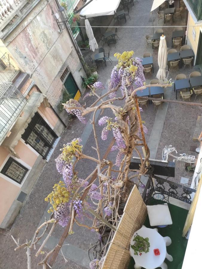 Glicine Hotel