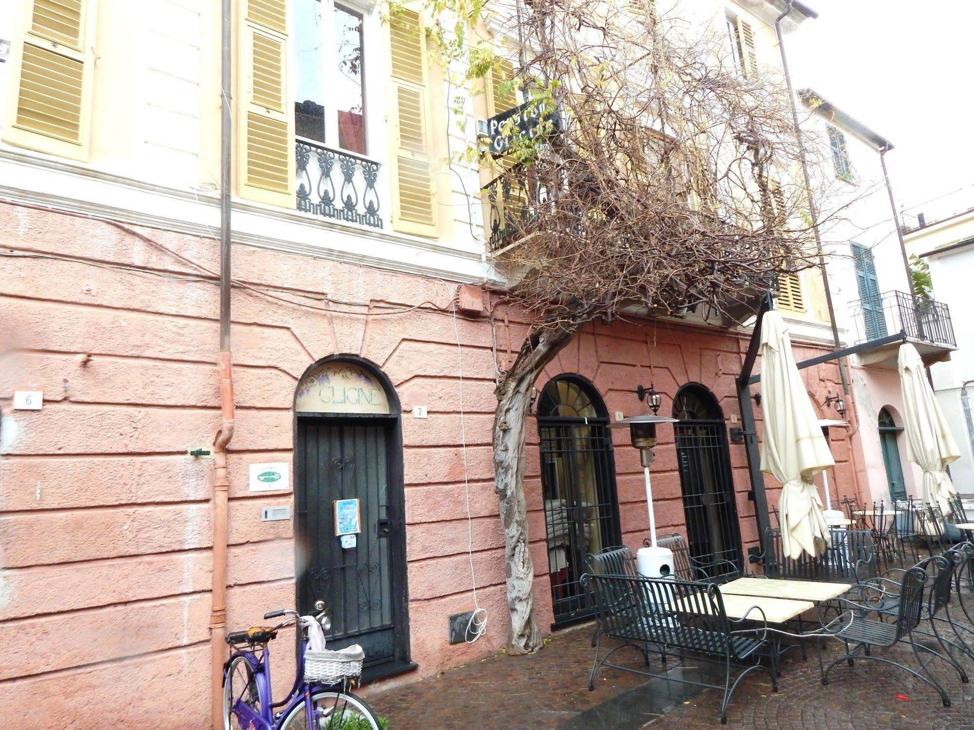 Glicine Hotel Noli